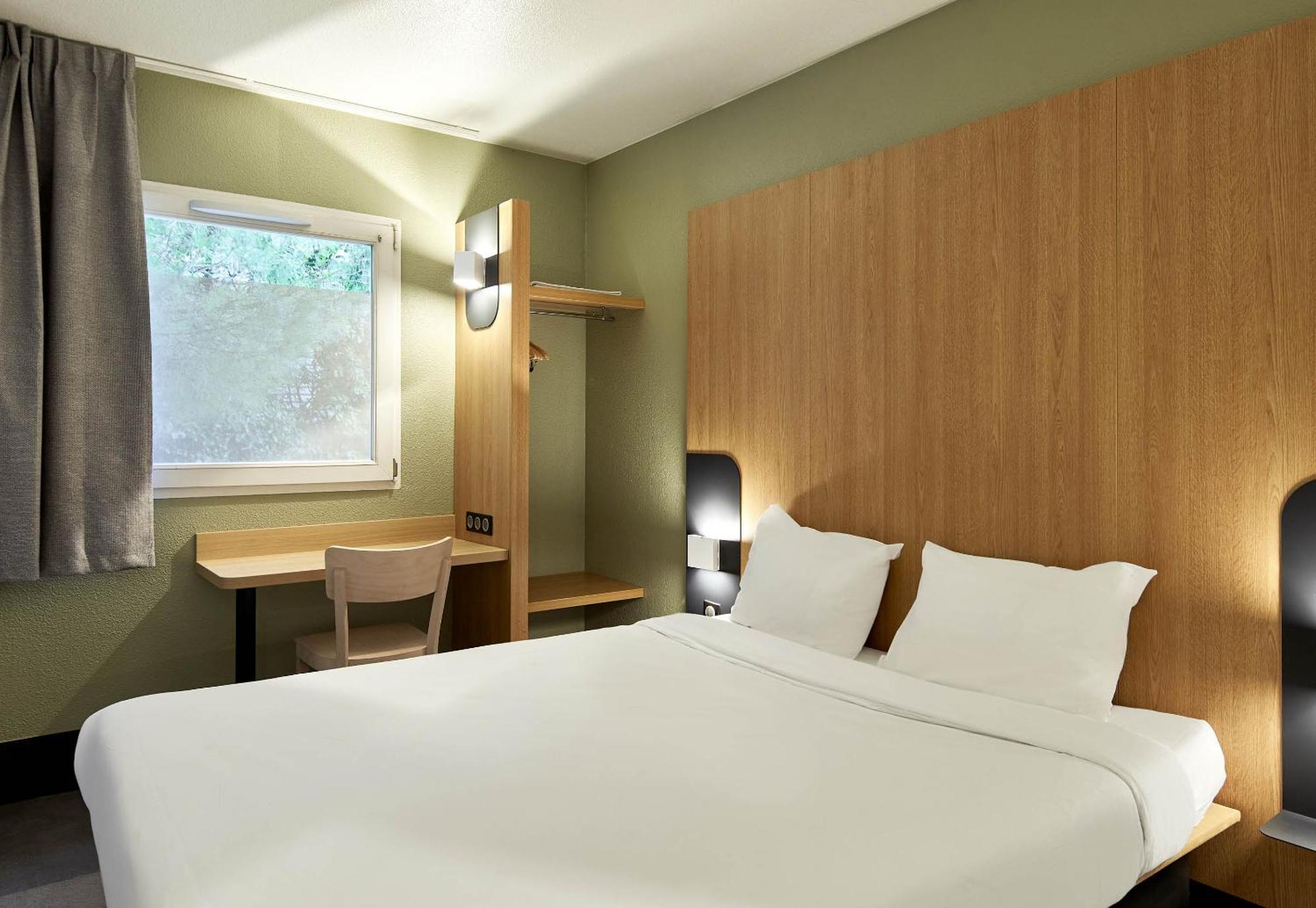 B&B Hotel Evry Lisses 2 Eksteriør bilde