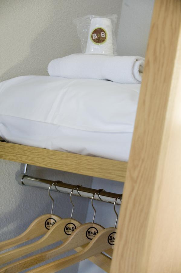B&B Hotel Evry Lisses 2 Eksteriør bilde